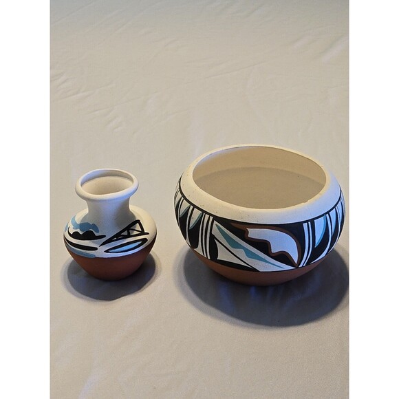 Native American Pottery Acoma Pueblo Polychrome Jar